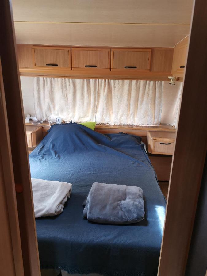 Large Camper In The Olive Grove Hotel Banjole Exterior foto